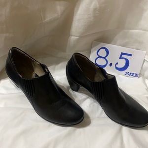 Used boots, size 8.5